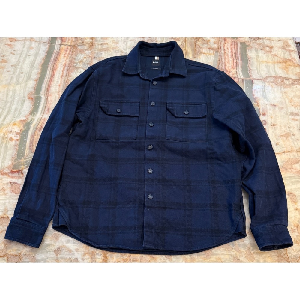 BOSS Owen Button-Up Shirt Mens Navy Blue Plaid Relaxed Fit Flap Pockets Size L